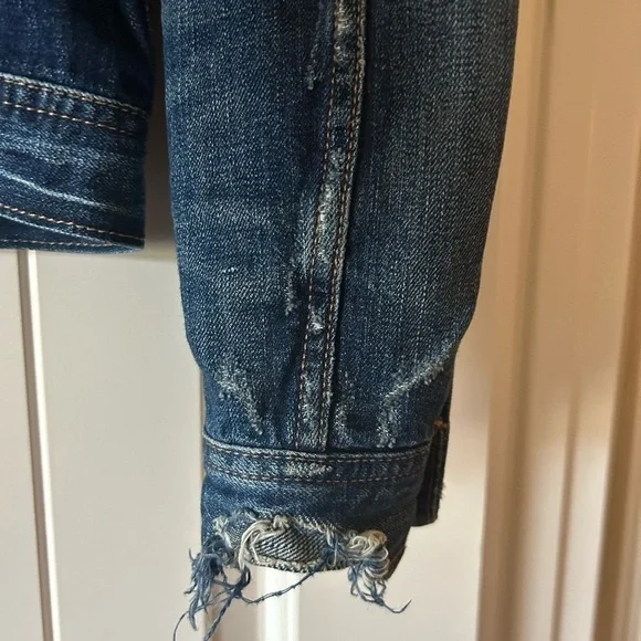American Eagle Distressed Denim Jacket Small - Picture 4 of 9